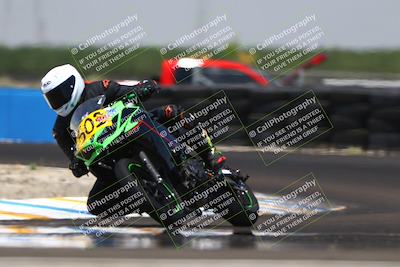 media/Jun-07-2025-TrackDaz (Sat) [[4413525952]]/A Group/1pm (Turn 1)/